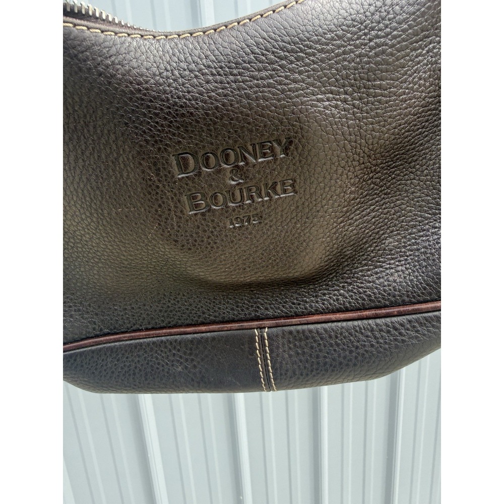 Dooney & Bourke Brown Pebble Leather Small Hobo Shoulder Bag Purse Zip Top USA